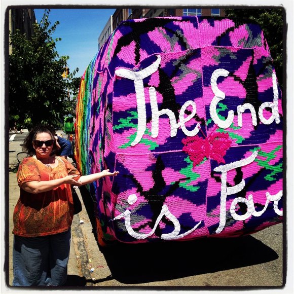 Meet your Posher, Julie - Picture 2 of 3